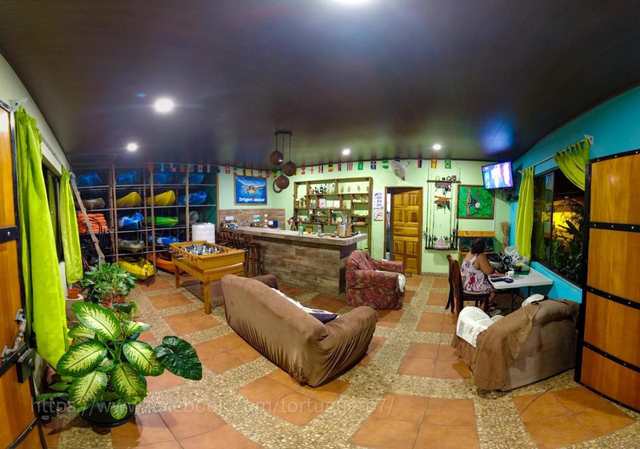 Hostel Tortuguero 7Backpackers Екстер'єр фото