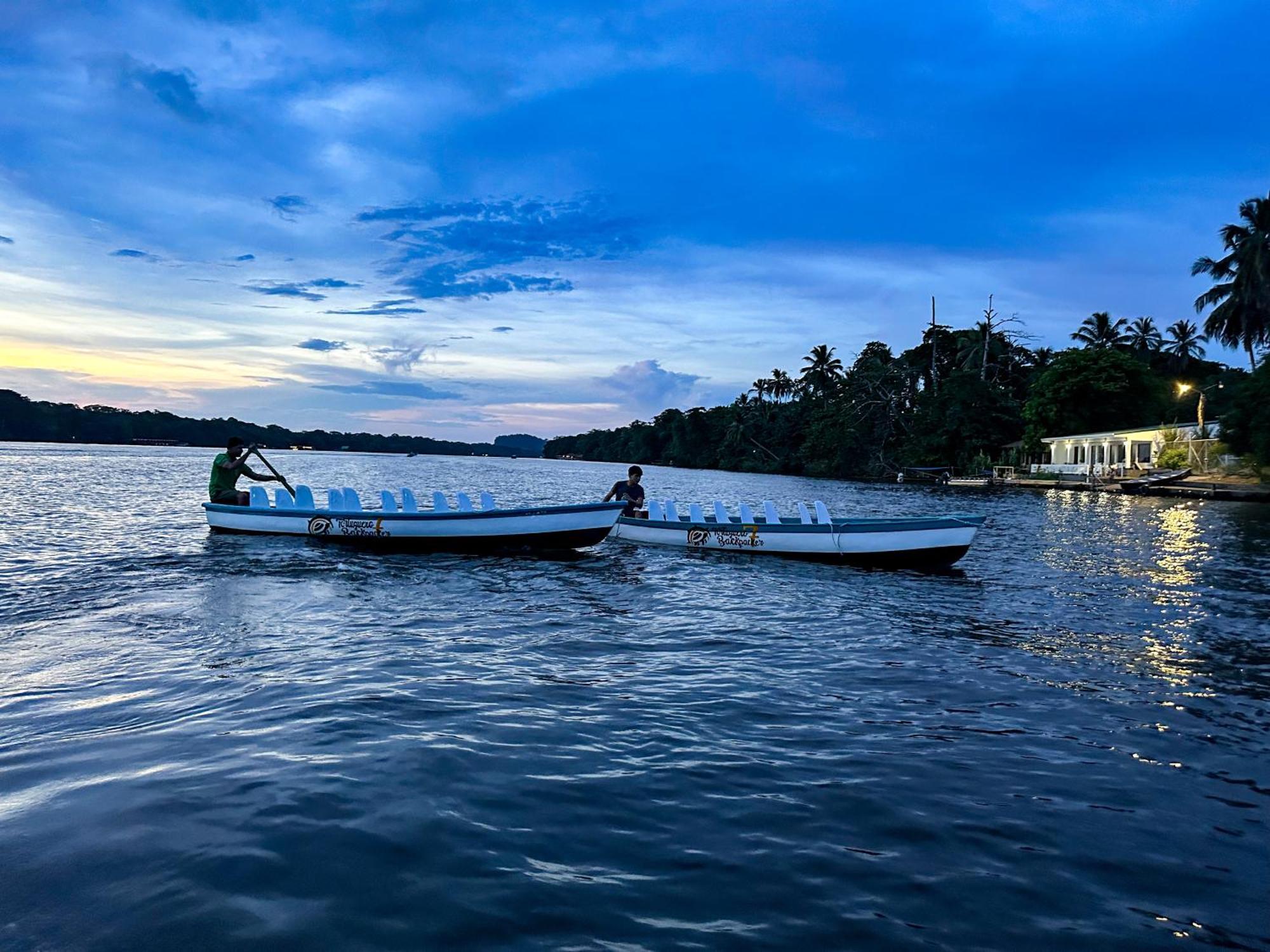 Hostel Tortuguero 7Backpackers Екстер'єр фото